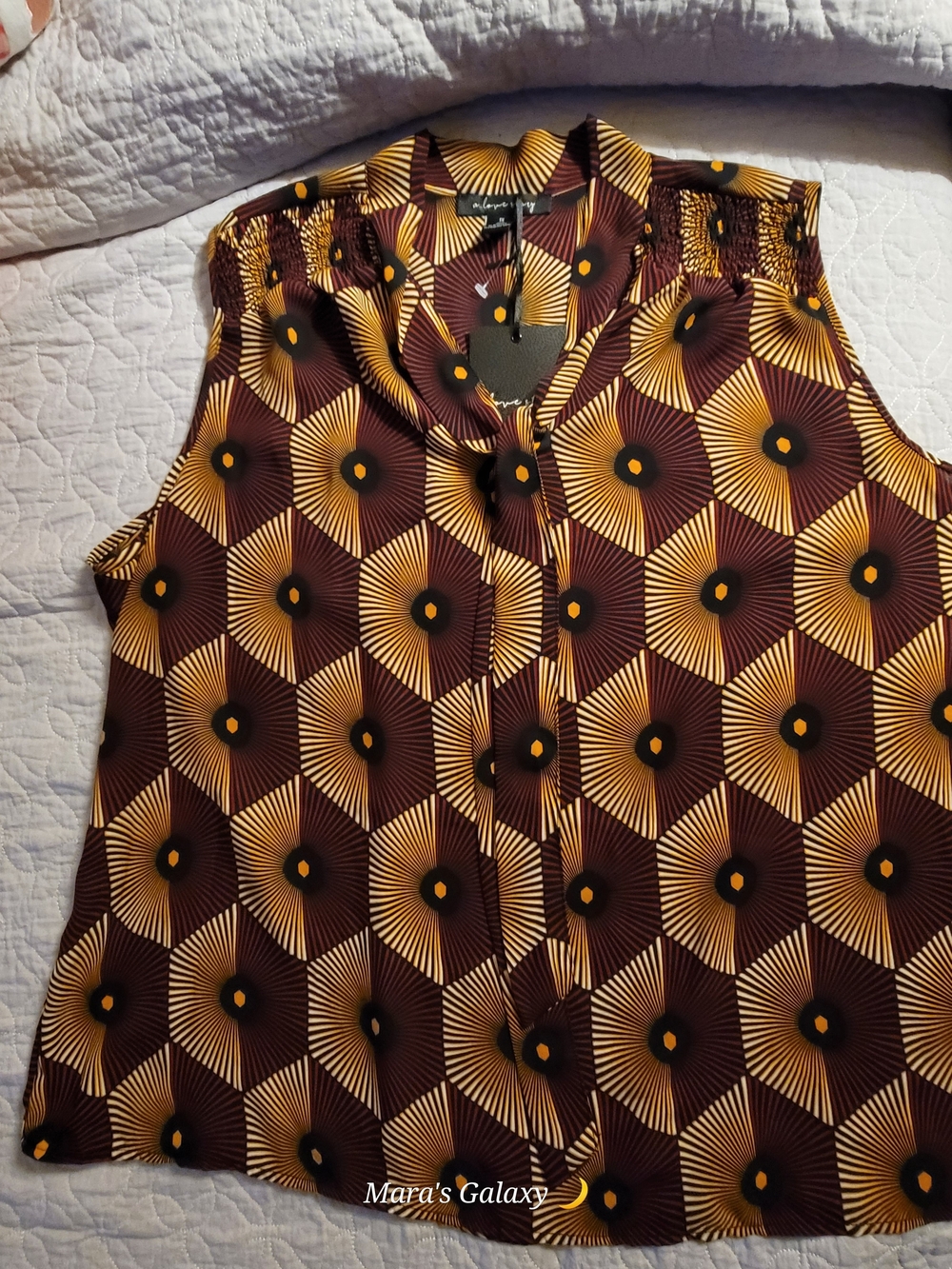 A Love Story Geometric Tie Neck Sleeveless Top Blouse Burgundy Mustard 1X NWT